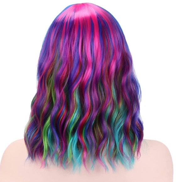 🌸ILLIANA 14” RAINBOW🌈 Wig *NWT*
🦄 SUPER FUN 🦄 - Picture 4 of 7